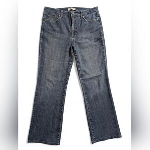 Jeanstar Women's 14 Relaxed Bootcut Jeans Medium-Dark Wash Detailed Back Pockets